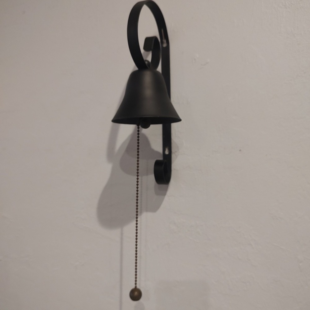 Vintage Store Hanging Steel Door‎ Dinner Bell with Wall Bracket USED Black 11"